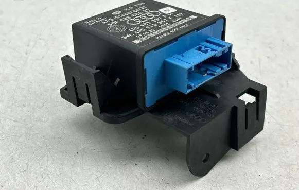 Audi Q7 4L Light module LCM 4F0907357F