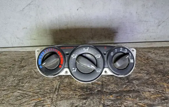 Ford Focus Climate control unit 98AB18C419 98AB18C419AF