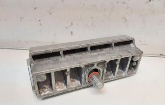 BMW 2 F45 Hybrid/electric vehicle battery bracket 9312294
