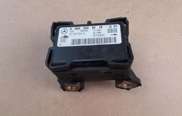 Mercedes-Benz CLK A209 C209 ESP acceleration yaw rate sensor 0045429218 A0045429218