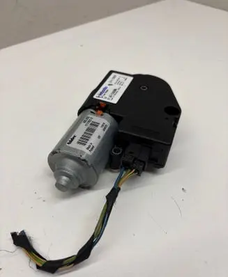 BMW 5 F10 F11 Sunroof motor/actuator 1722063A 7193398