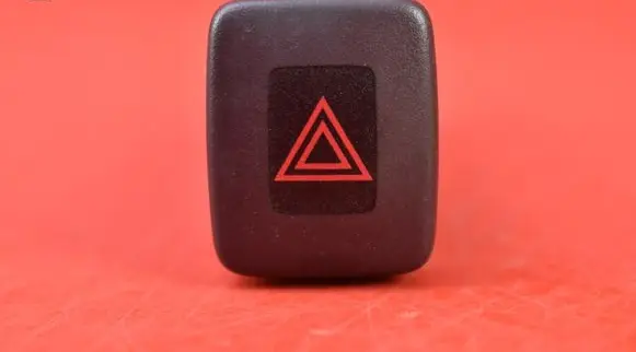 Volvo V70 Hazard light switch 30710106