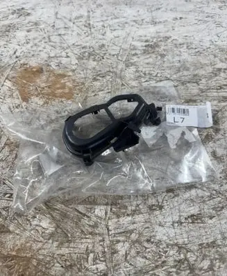 Mercedes-Benz E W213 Brake pads wear sensor A2135465800 20250129 2314900