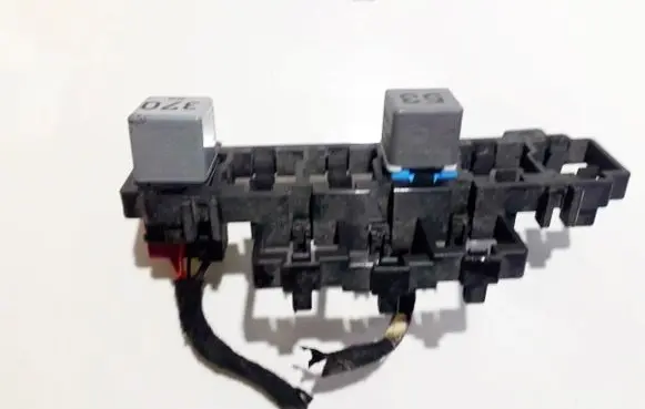 Audi A4 S4 B6 8E 8H Fuse box set 8e0937503