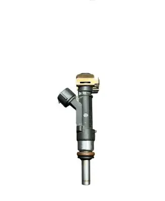 Audi A6 S6 C6 4F Fuel distributor 06E133551