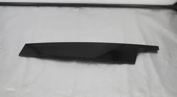 BMW X3 F25 Front door glass trim molding 7205708