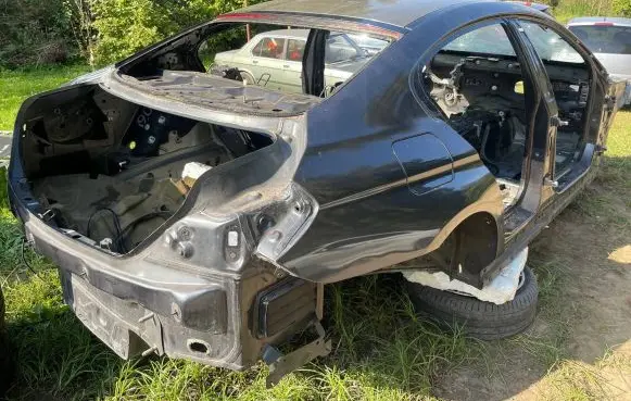 BMW 6 F06 Gran coupe Rear quarter panel 41217295238