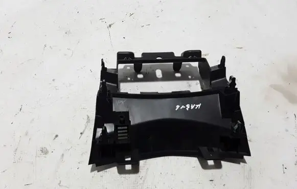 Nissan Qashqai Other dashboard part 681044EH0A