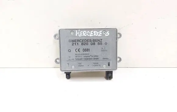 Mercedes-Benz R W251 Antenna control unit 2118200885 09701212