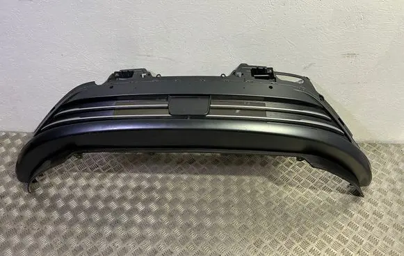 Hyundai Kona I Front bumper lip 86560-DDAD0