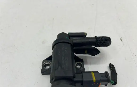 Ford Ranger IV Turbo solenoid valve FL3E9E882CA