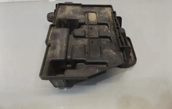 Hyundai ix35 Battery box tray 