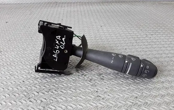 Renault Laguna II Wiper control stalk 8200012245