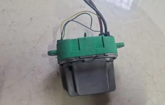 Renault Espace - Grand espace IV Heater blower motor/fan resistor 52492365