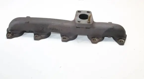 Volvo V40 Exhaust manifold