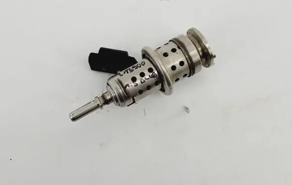 Citroen Berlingo AdBlue injector 9813930180