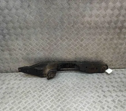 Chrysler Voyager Engine mounting bracket 68091433AE