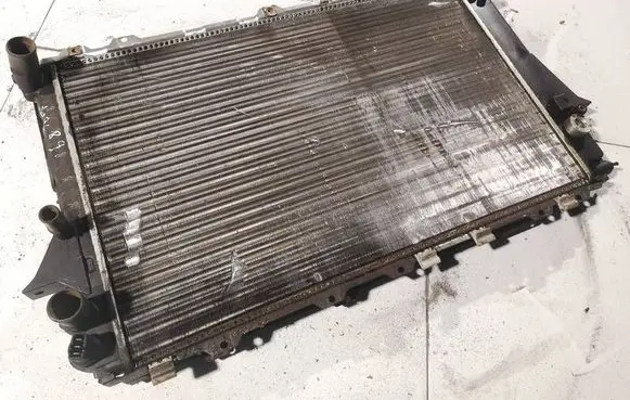Audi A6 S6 C4 4A Coolant radiator 60477