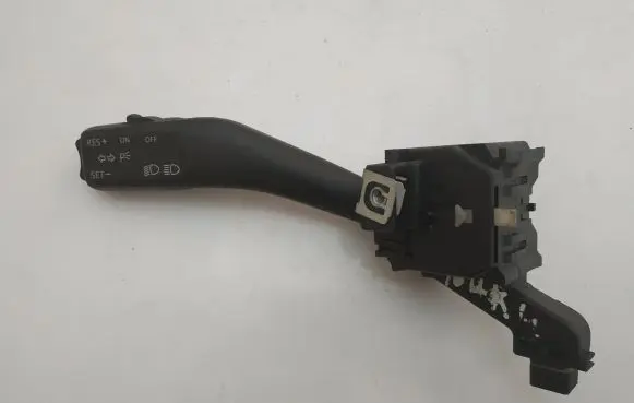Volkswagen Touran I Indicator stalk 1K0953513A