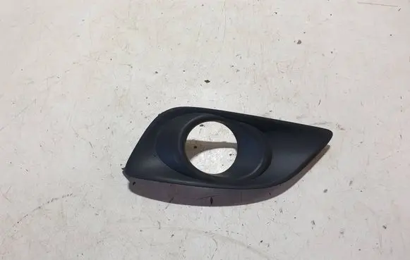 Toyota Avensis T250 Front fog light trim/grill 4313PA010 5212805050