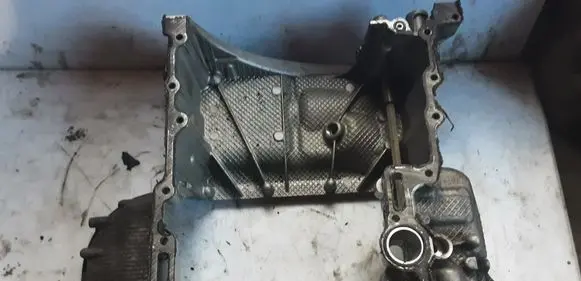 Oil sump
