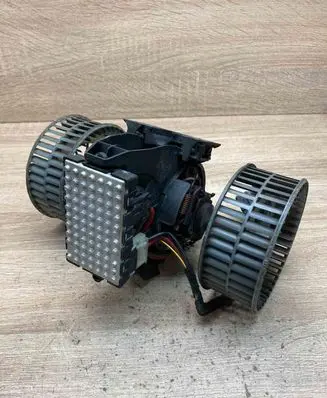 BMW 5 E60 E61 Heater fan/blower 6948422 6934972