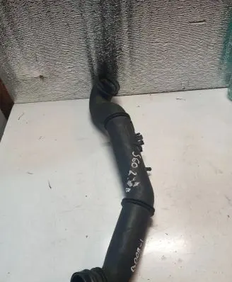 Volvo V70 Intercooler hose/pipe 31101214 7321