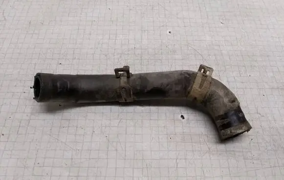 Volkswagen Transporter - Caravelle T4 Engine coolant pipe/hose