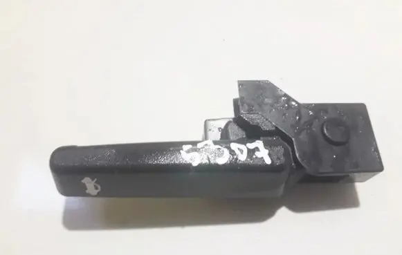 Chevrolet Orlando Engine bonnet (hood) release handle