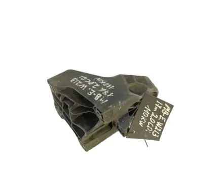 Mercedes-Benz E W213 Engine mounting bracket 1629100488
