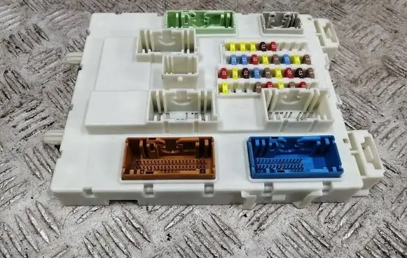 Fuse box set