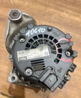 BMW 3 E90 E91 Generator/alternator 7802261 707148354 FG18S019