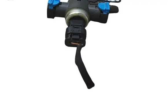Volvo XC40 Fuel pressure sensor 32363464