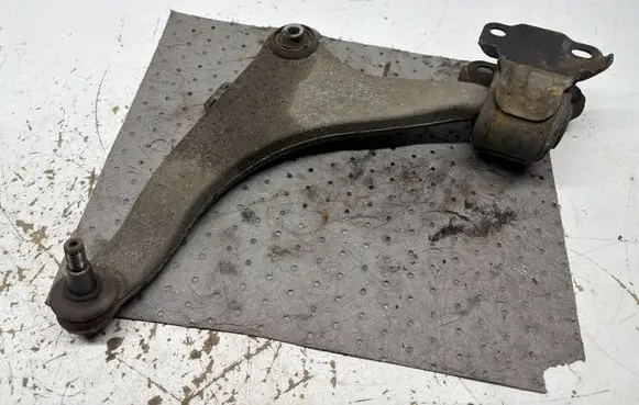 Volvo S80 Front lower control arm/wishbone 