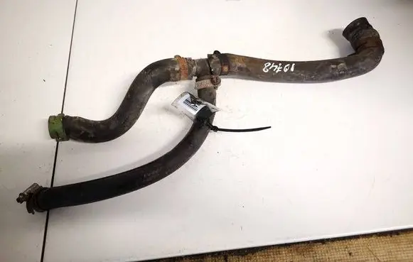 Volkswagen Golf III Engine coolant pipe/hose 1h0819371