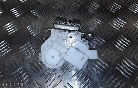 Mitsubishi Outlander Tailgate/trunk/boot lock/catch/latch
