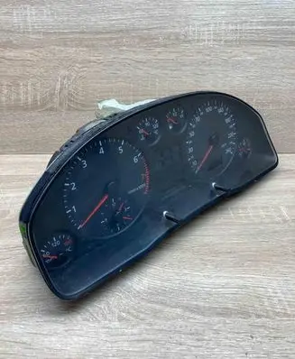 Audi A6 S6 C5 4B Speedometer (instrument cluster) 4B0919860F 110008888 002