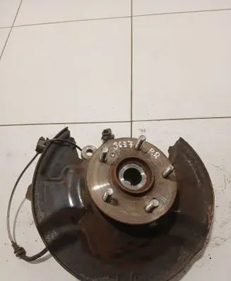 Honda CR-V Front wheel hub Xgb42562S01fn4