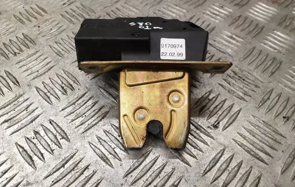 Volvo S80 Tailgate/trunk/boot lock/catch/latch 9203463
