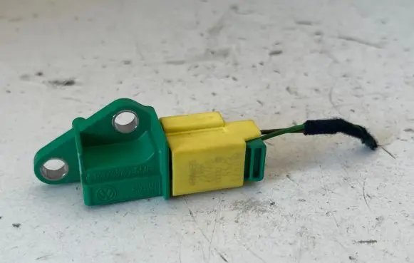 Audi A4 S4 B8 8K Airbag deployment crash/impact sensor 1K0909606C 5WK43544