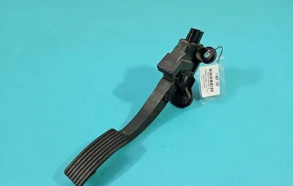 Mitsubishi Outlander Accelerator throttle pedal 1600A116 IMPRK1607137