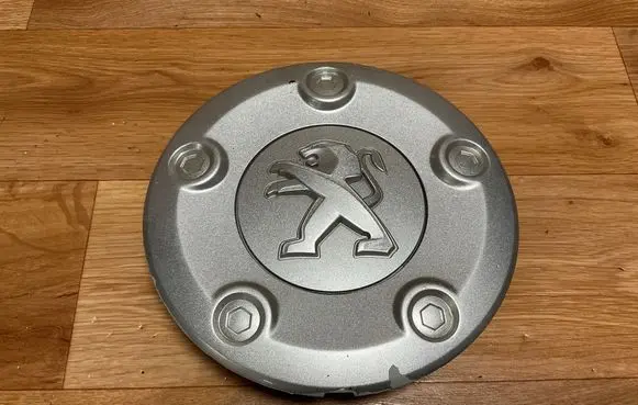 Peugeot Expert Original wheel cap 9677413577 9677413677