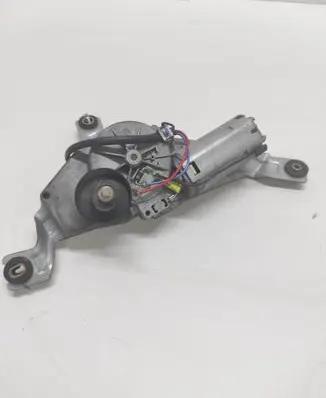 Nissan Almera N16 Rear window wiper motor 404599