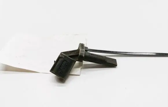 Volkswagen Phaeton ABS brake wheel speed sensor 4E0927804