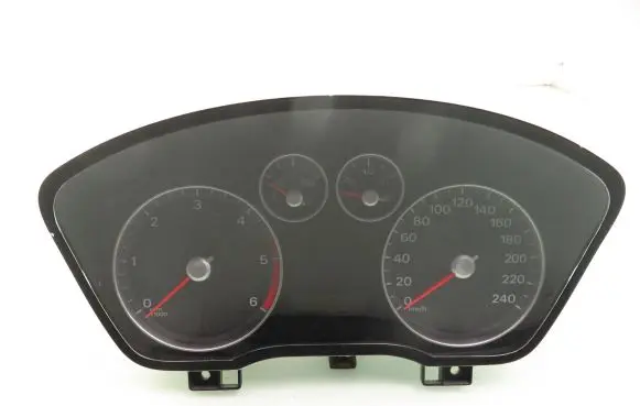 Ford Focus Speedometer (instrument cluster) 4M5T10849GP