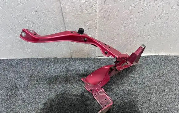 Toyota Verso Headlight/headlamp mounting bracket