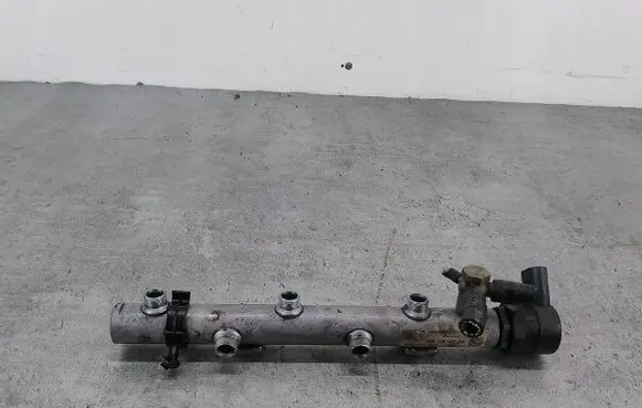 Audi A6 S6 C6 4F Fuel main line pipe 059130090AA