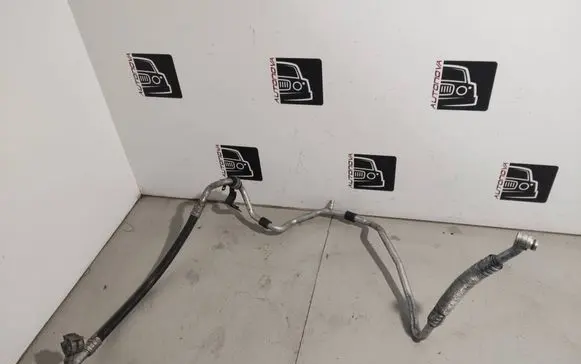 Skoda Octavia Mk2 (1Z) Air conditioning (A/C) pipe/hose 1K0820743BT