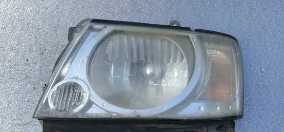 Nissan Patrol Y61 Headlight/headlamp 26060VD327