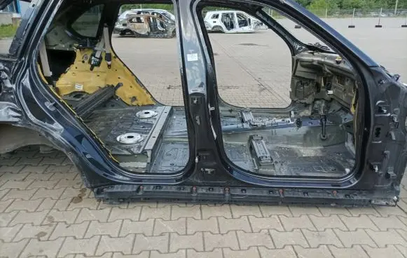BMW X5M F85 Sill